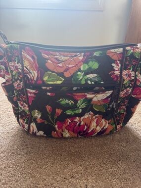 Vintage Vera Bradley Quilted Floral Shoulder/CrossboBag -